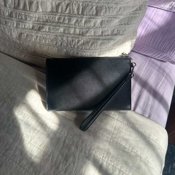 KATE SPADE BLACK LEATHER WRISTLET - Picture 2 of 3